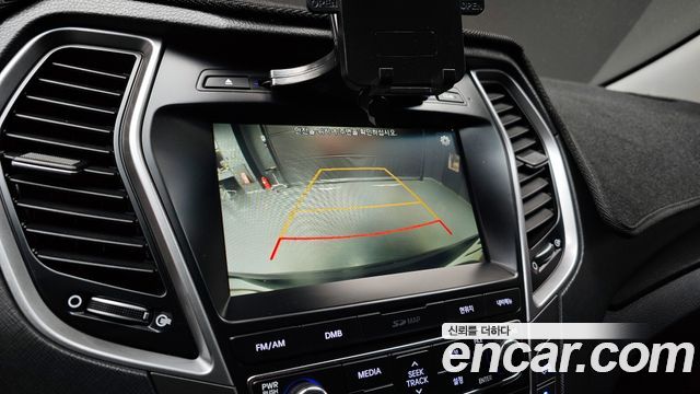 Hyundai Santafe 2017 — photo 15