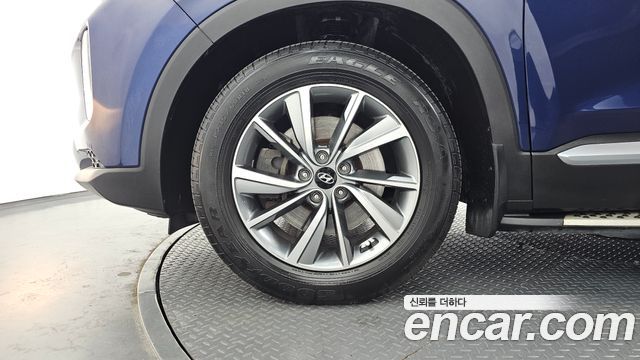 Hyundai Santafe 2020 — photo 5