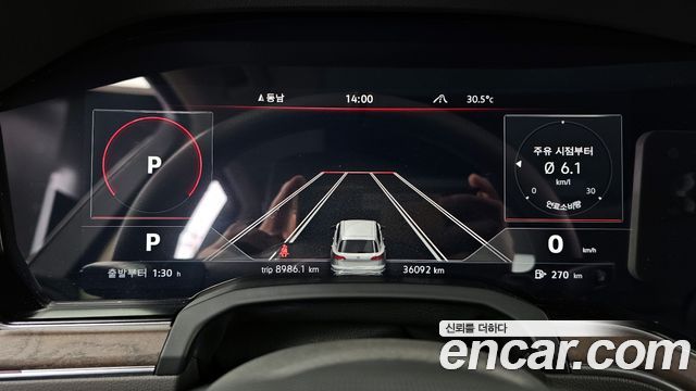 Volkswagen Touareg 2021 — photo 11