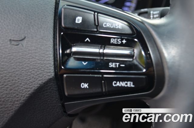 Hyundai Grandeur 2018 — photo 15