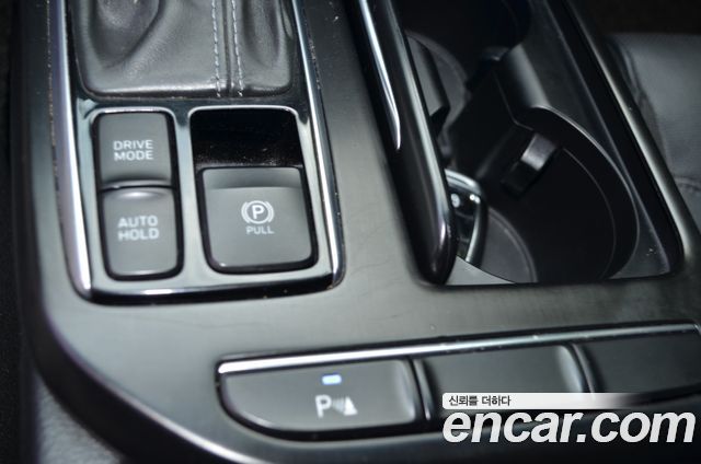 Hyundai Grandeur 2018 — photo 18