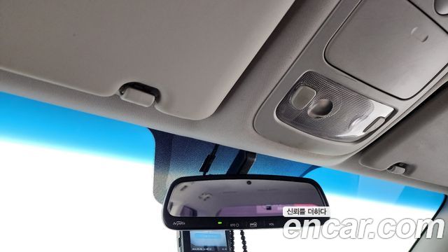 Kia Canival 2013 — photo 25