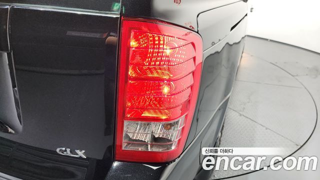 Kia Canival 2013 — photo 9