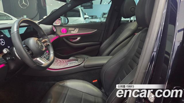 Mercedes-Benz E-Class 2022 — photo 6