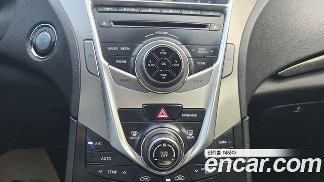 Hyundai Grandeur 2013 — photo 17