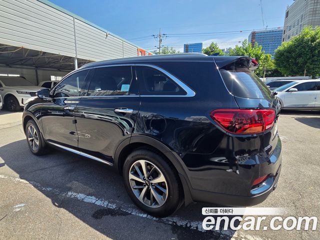 Kia Sorento 2018 — photo 5