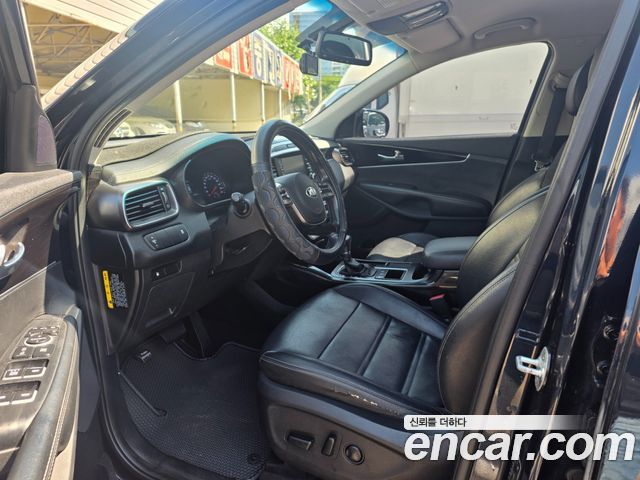 Kia Sorento 2018 — photo 12