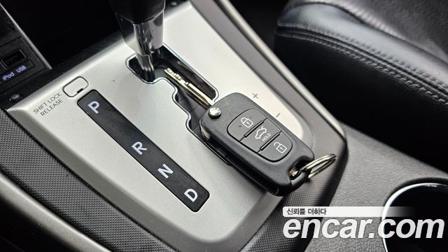 Hyundai AVANTE 2011 — photo 14