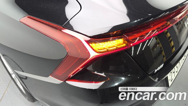 Kia K8 2022 — photo 9