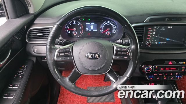 Kia Sorento 2018 — photo 13