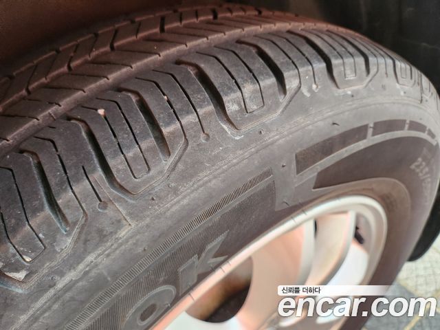 Kia Canival 2013 — photo 9