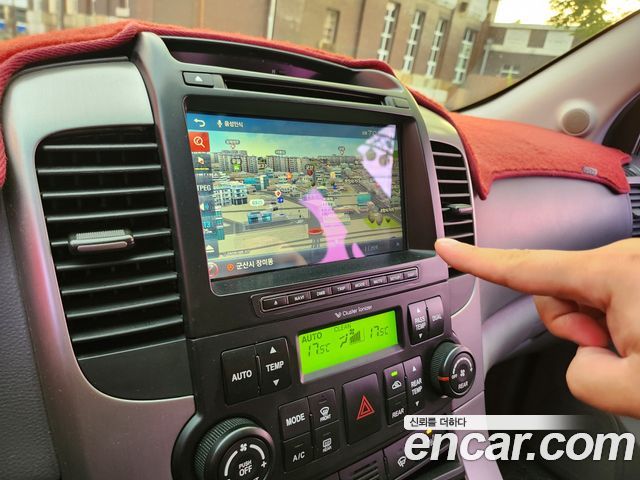 Kia Canival 2013 — photo 19
