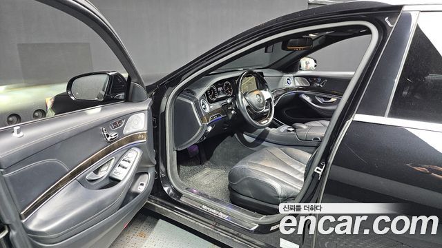 Mercedes-Benz S-Class 2015 — photo 10