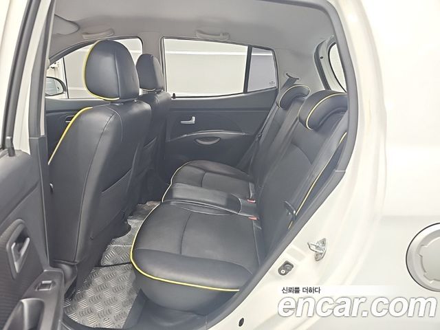 Kia morning 2011 — photo 11