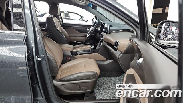 Hyundai Santafe 2020 — photo 17