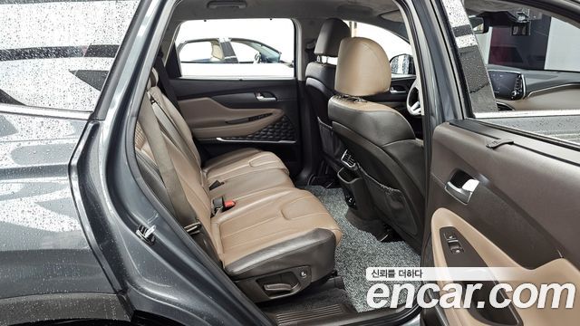 Hyundai Santafe 2020 — photo 18