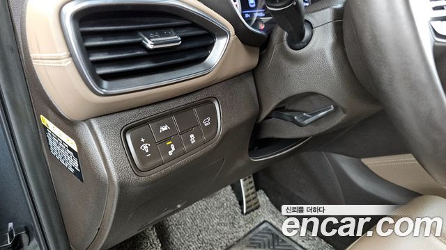 Hyundai Santafe 2020 — photo 22
