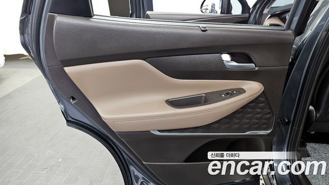 Hyundai Santafe 2020 — photo 15