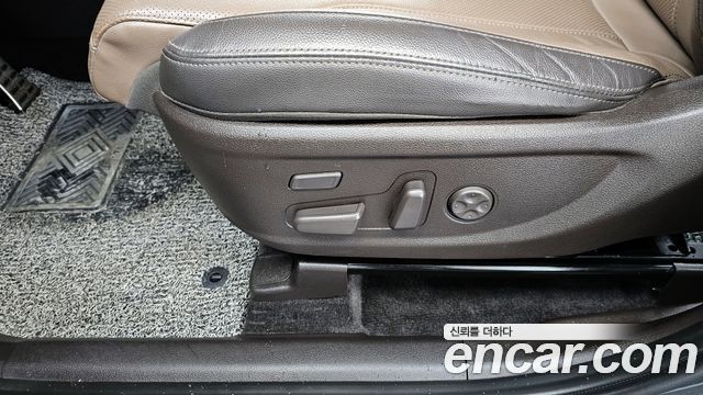 Hyundai Santafe 2020 — photo 32