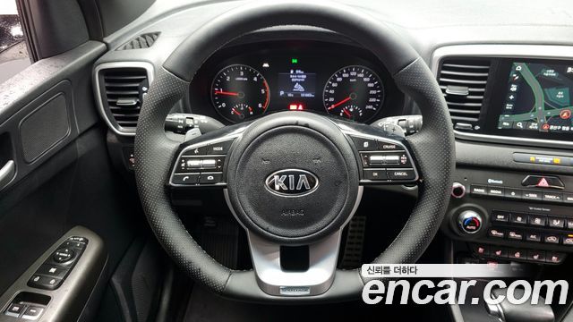 Kia Sportage 2019 — photo 12