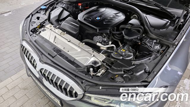 BMW 3-Series 2020 — photo 6