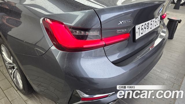 BMW 3-Series 2020 — photo 9