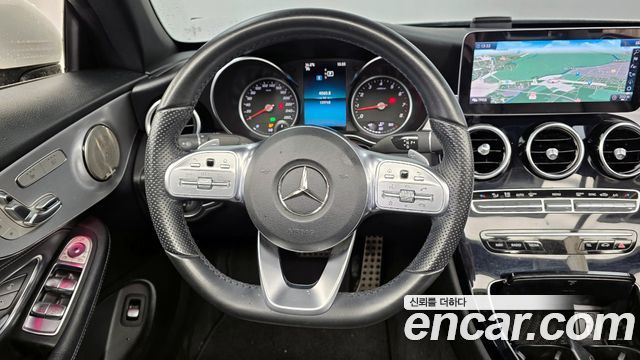 Mercedes-Benz C-Class 2019 — photo 19
