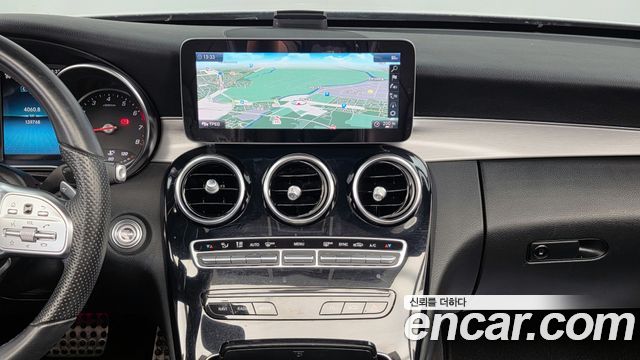 Mercedes-Benz C-Class 2019 — photo 20