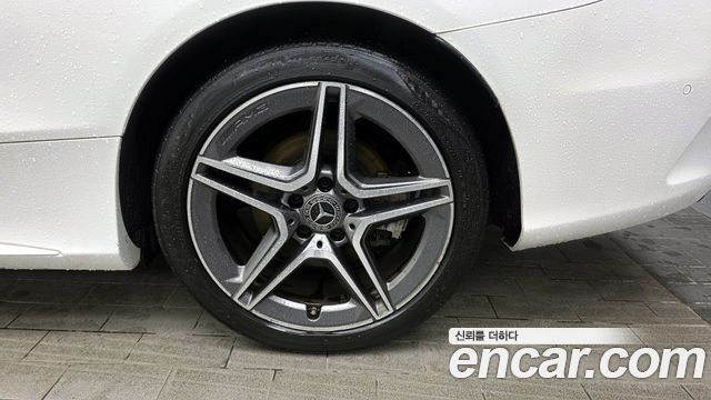 Mercedes-Benz C-Class 2019 — photo 7