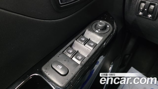 Renault Korea QM3 2015 — photo 13