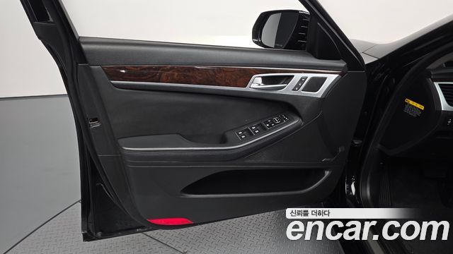 Hyundai Genesis 2015 — photo 14