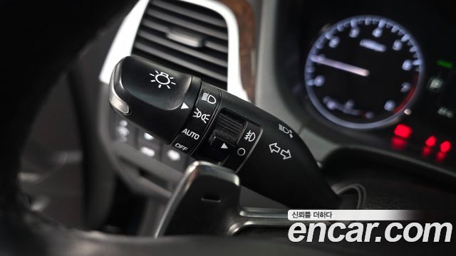 Hyundai Genesis 2015 — photo 29