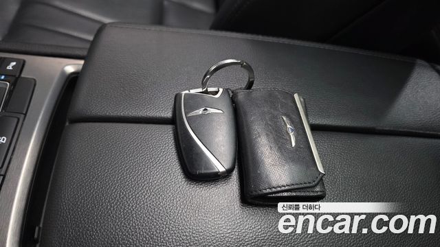 Hyundai Genesis 2015 — photo 34