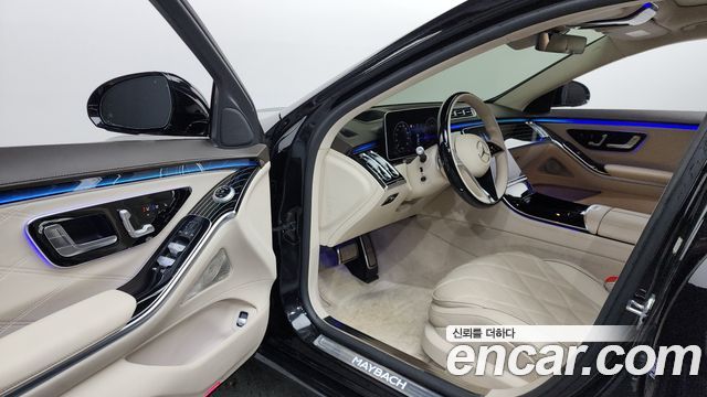 Mercedes-Benz S-Class 2021 — photo 10