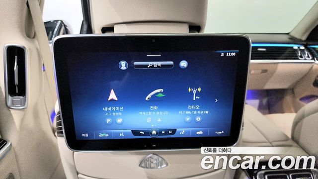 Mercedes-Benz S-Class 2021 — photo 18
