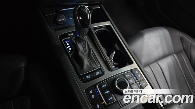 Hyundai Genesis 2015 — photo 9