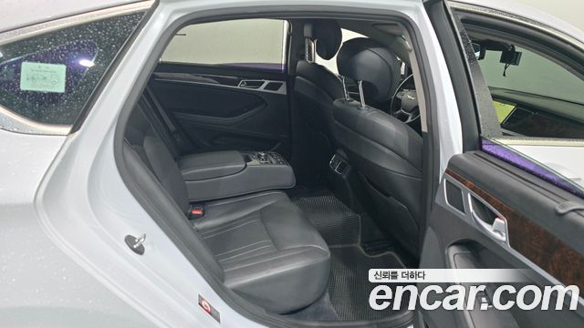 Hyundai Genesis 2015 — photo 11