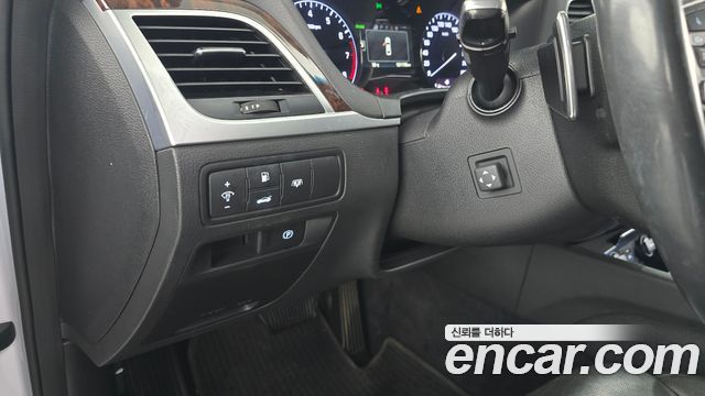 Hyundai Genesis 2015 — photo 13