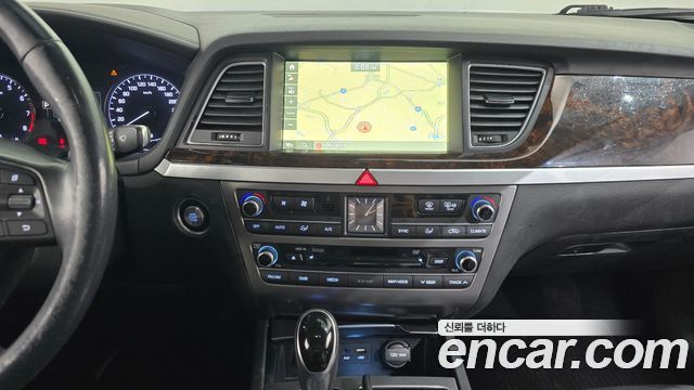 Hyundai Genesis 2015 — photo 14