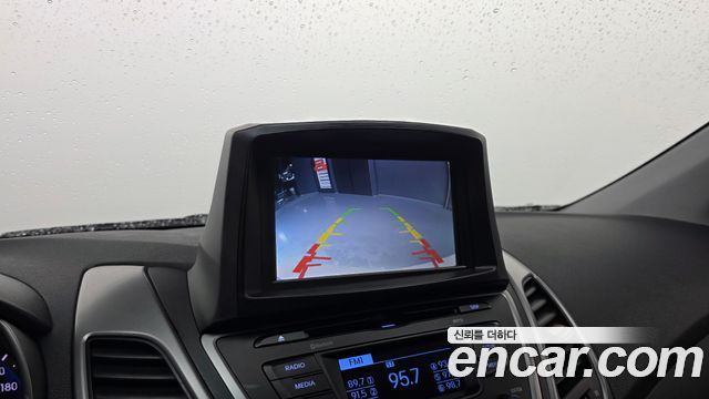 Hyundai AVANTE 2014 — photo 14