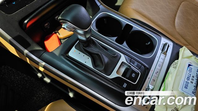 Kia Canival 2021 — photo 9