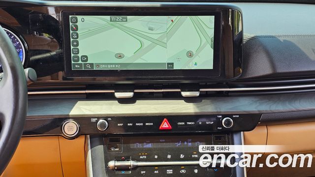 Kia Canival 2021 — photo 14