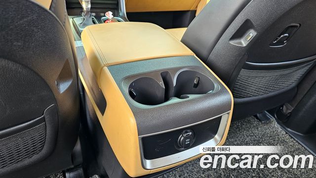 Kia Canival 2021 — photo 18