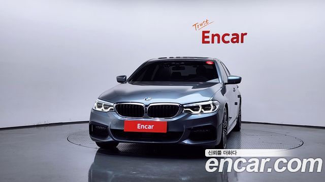 BMW 5-Series 2019 — photo 3
