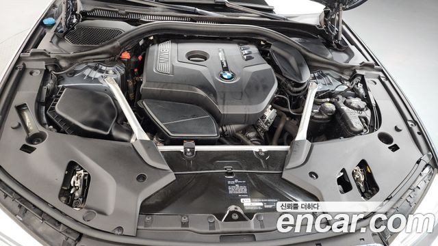 BMW 5-Series 2019 — photo 6