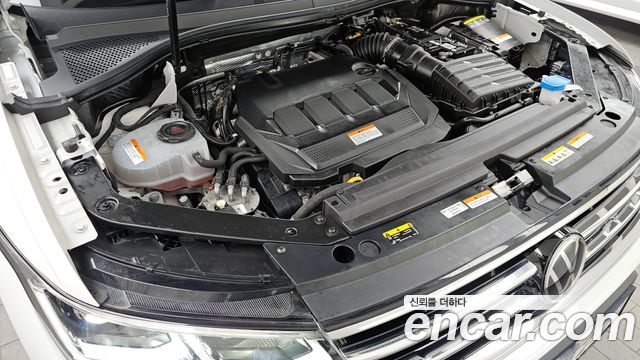 Volkswagen Tiguan 2024 — photo 6