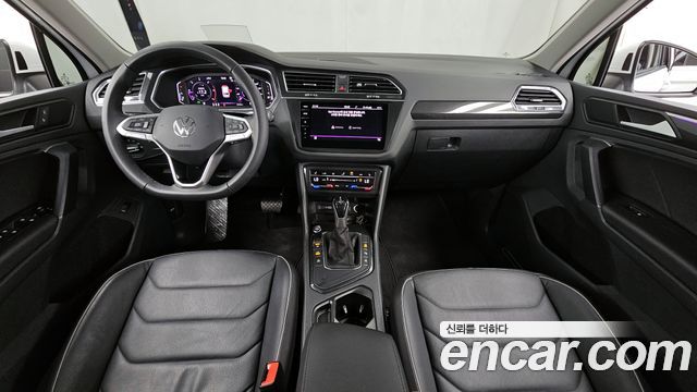 Volkswagen Tiguan 2024 — photo 7