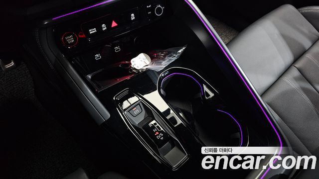 Audi Q5 2025 — photo 12