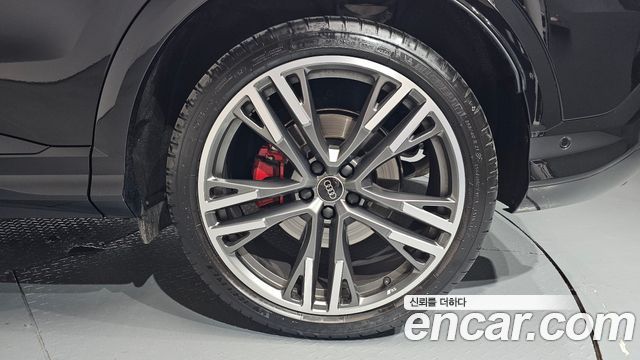 Audi Q5 2025 — photo 7