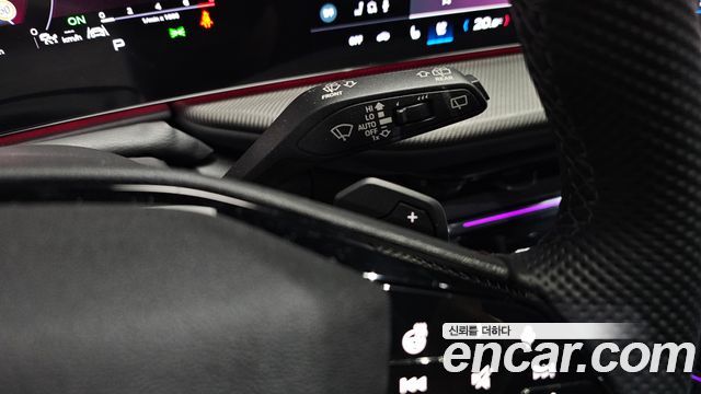 Audi Q5 2025 — photo 28